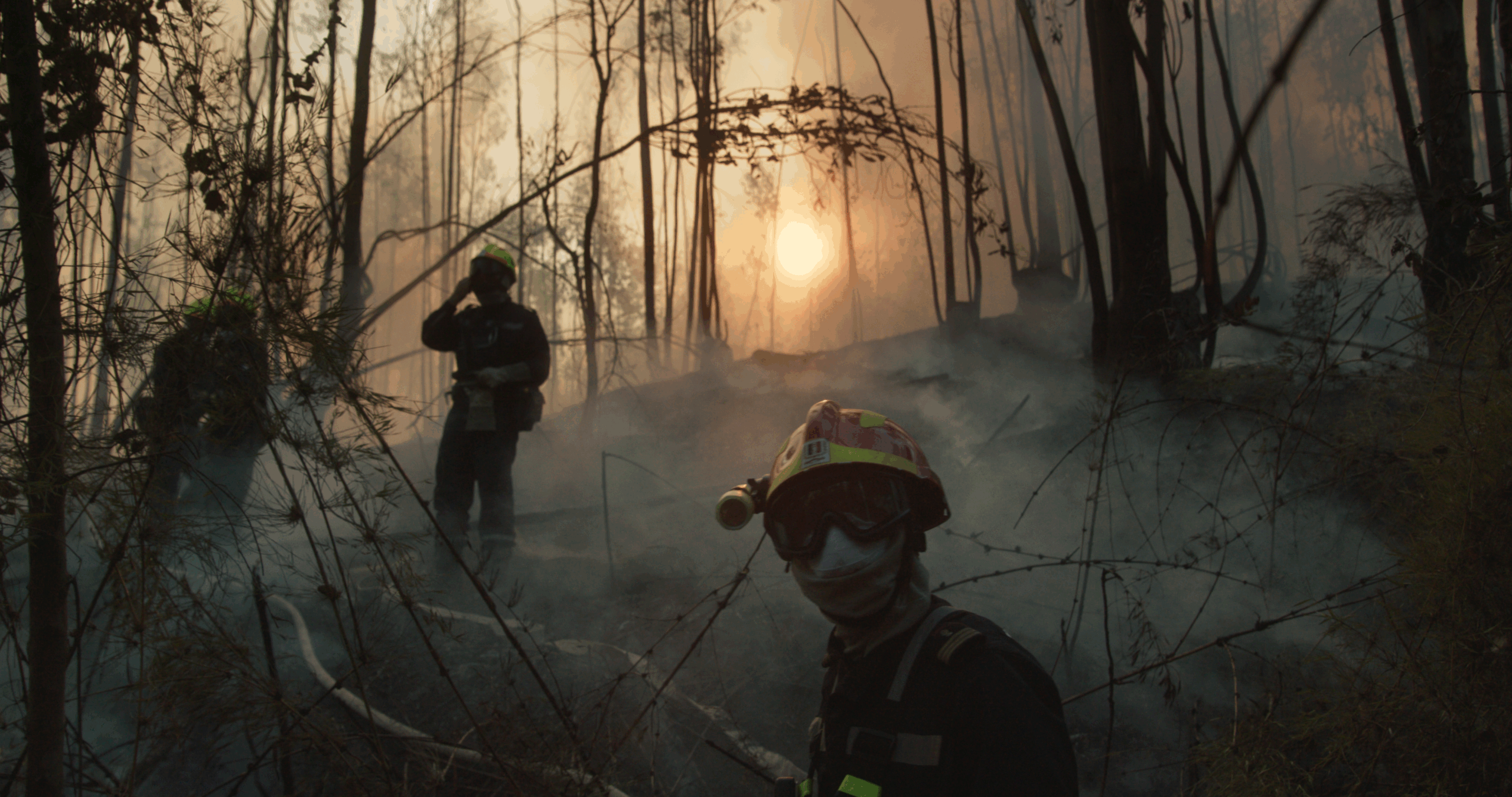 «PIRÓPOLIS»: DOCUMENTAL SOBRE BOMBEROS DE VALPARAÍSO TENDRÁ PREESTRENO GRATUITO AL AIRE LIBRE