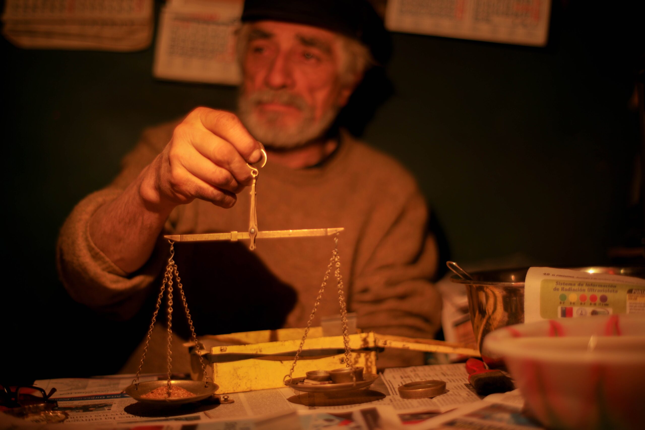 “LA FABULOSA MÁQUINA DE COSECHAR ORO”: DOCUMENTAL CHILENO TRIUNFA EN EL 28º FESTIVAL DE CINE DE LIMA